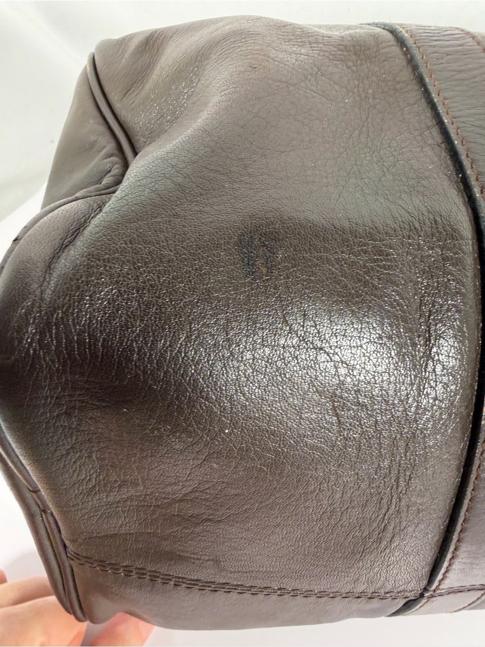 3061: Vintage Longchamp Brown Leather Boston Duffle Travel Bag - Picture 6 of 13